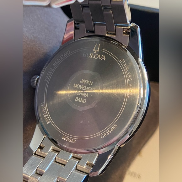 Bulova Men's Silver Tone Metal Watch - Picture 6 of 10